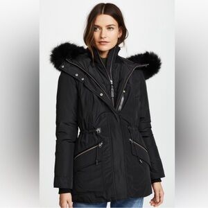 MACKAGE KATRYN FUR TRIM HOODED SHORT DOWN COAT IN BLACK